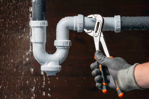 Professional Leak Detection technician working in Catawba, VA